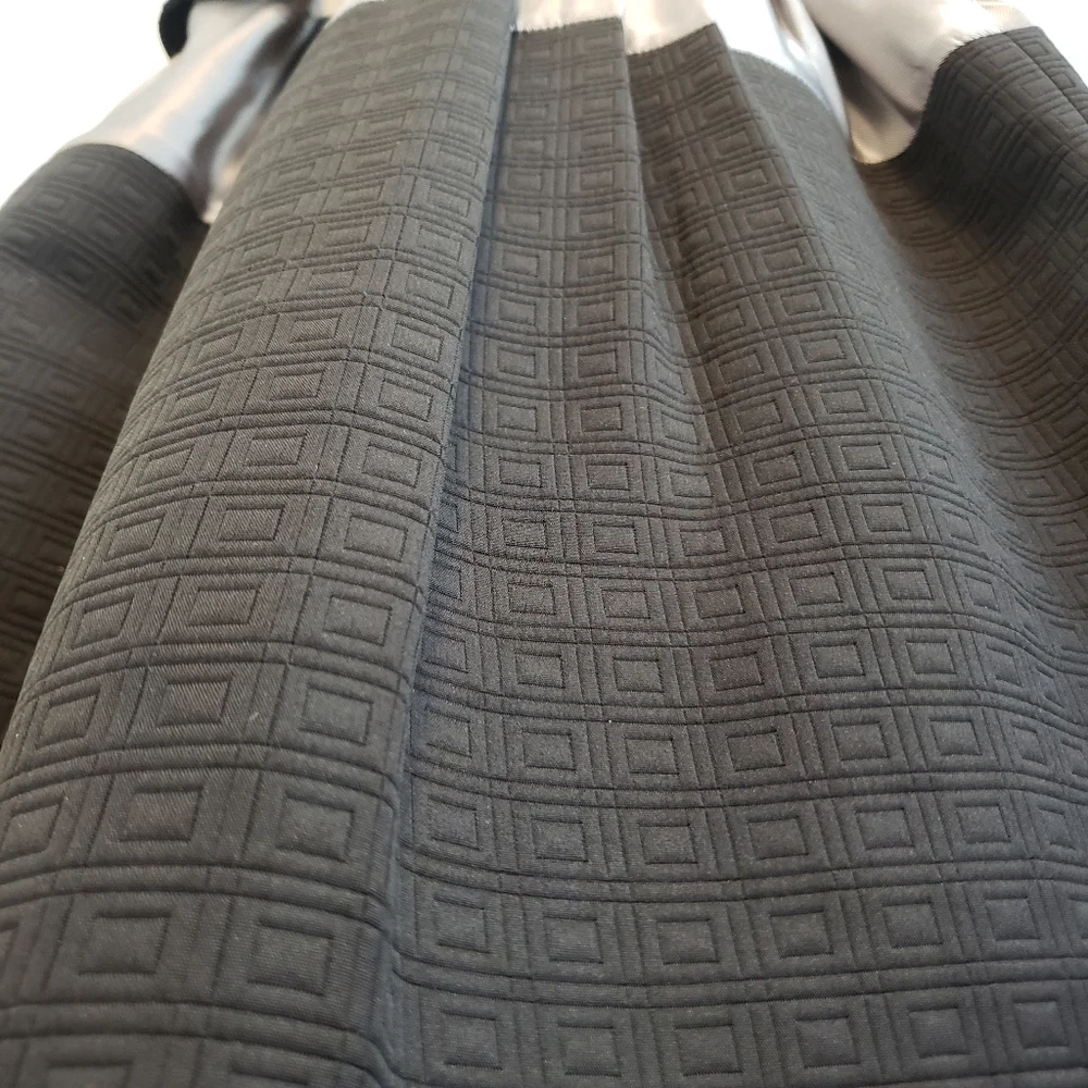 EUC BCBGMaxAzria Cocktail Dress - Picture 7 of 15